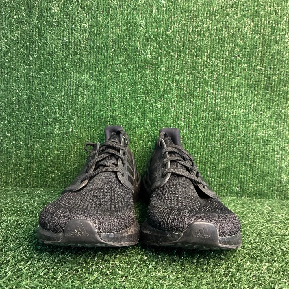 Adidas Ultraboost 20 EG0691 Primeknit Athletic Sneakers Triple Black Mens Size 8
